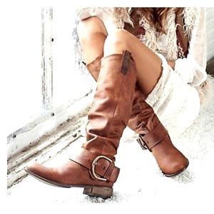 Steve Madden Ruckuss Brown Boots Size 8
